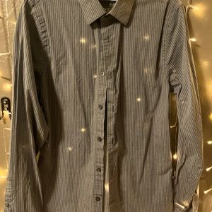 Extra slim fit, small.